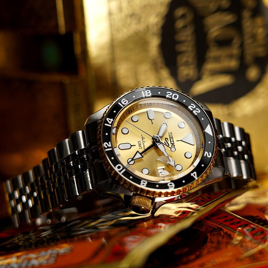 Seiko 5 Sports Otomatik GMT SSK044K Erkek Kol Saati SSK044K1